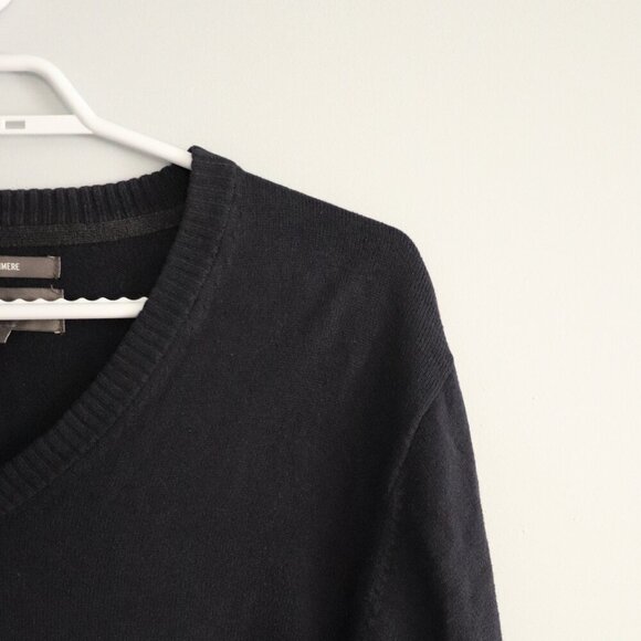 Eddie Bauer Men's M Blue Cashmere Blend V-Neck Pullover Ribbed Stretch Sweater - Picture 5 of 11